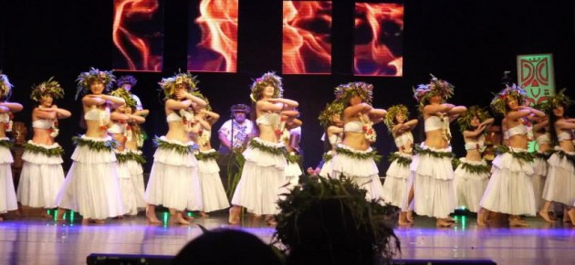 Schools dance Heiva in Tahiti with Te Tuamarama